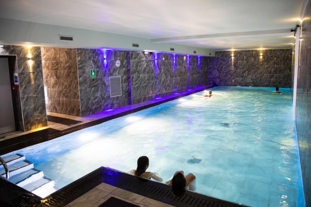 Glenville House - Adults Only - Incl Free Off-Site Health Club With Swimming Pool, Hot Tub, Sauna & Steam Room Bowness-on-Windermere Buitenkant foto